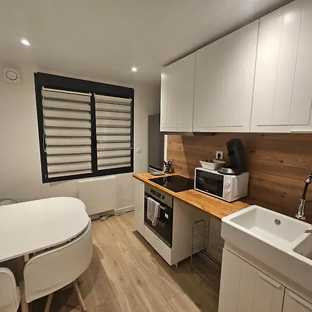 75m2 Neuf 15 Min Centre Apartment *